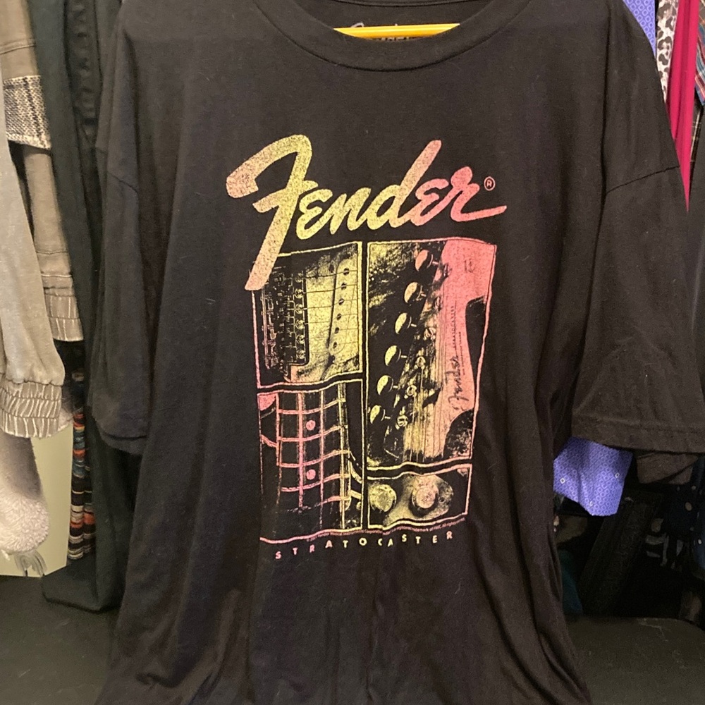 Fender Black T-Shirt with Colorful Graphic 3 XL